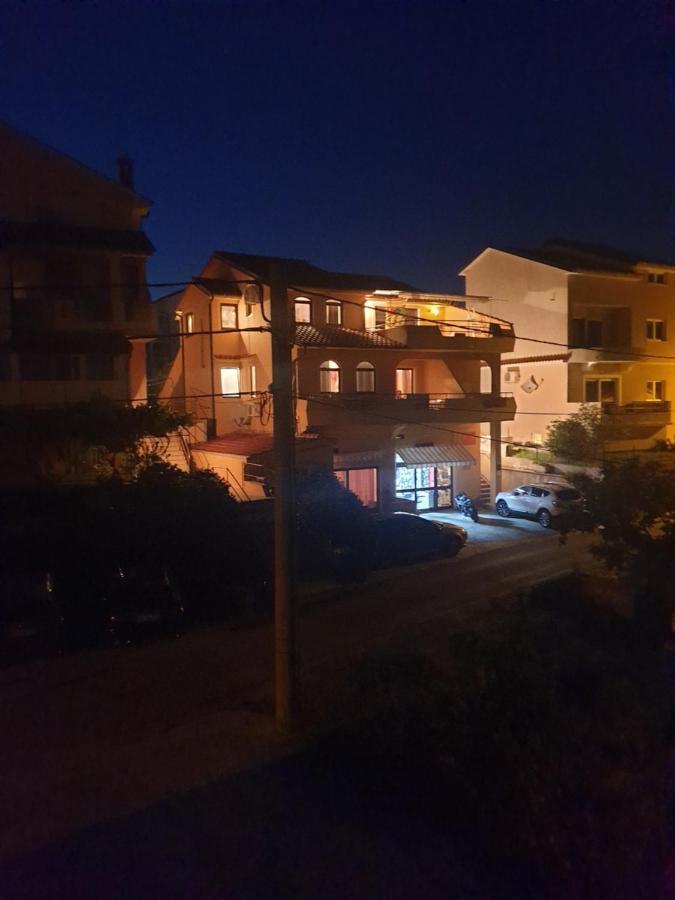 Apartments Damir 2838 洛帕 外观 照片